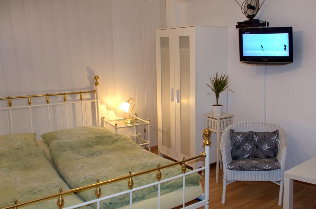 Hotel Ziegenhagen Koln Bagian luar foto